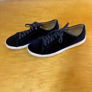 Cole Haan Grand Crosscourt Sneakers Size 8 Blue Velvet